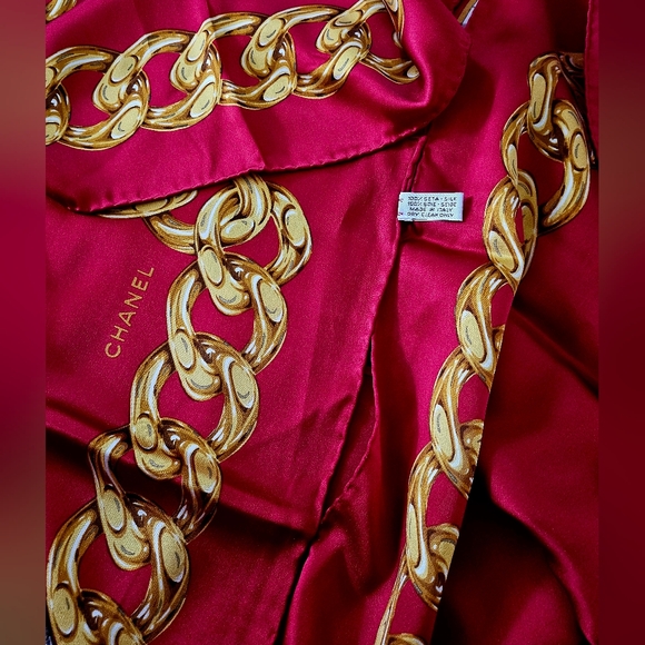 Like New Chanel Red Multicolor Large Silk Scarf - Picture 3 of 4